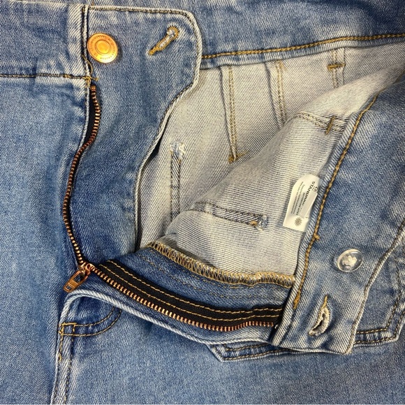 Lauren Conrad High Rise Denim Shorts Size 16 Light Wash Casual Pocket Front - Picture 6 of 10